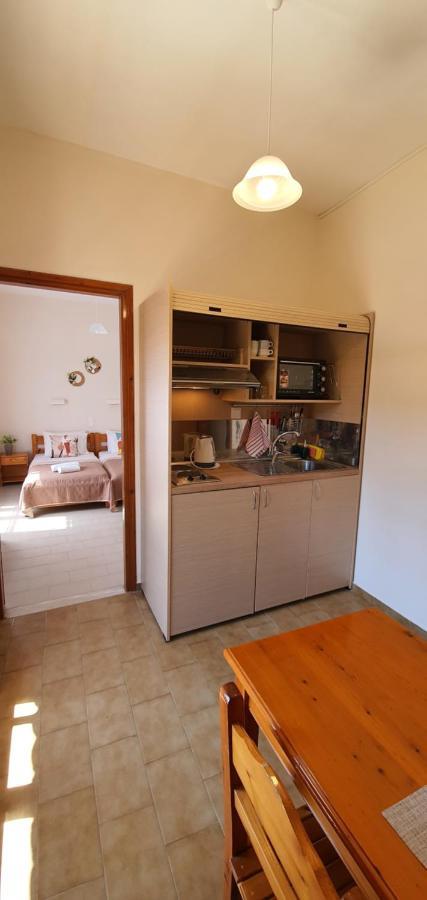 אצ'ארבי Nicoll Apartments מראה חיצוני תמונה